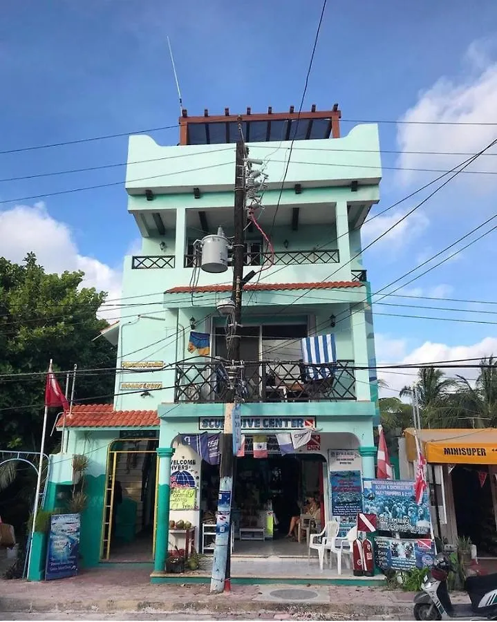 Sea Hawk Suites Isla Mujeres Otel